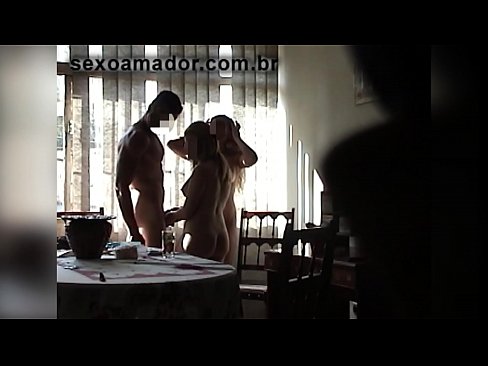 ❤️ Os amigos sexuais invitan a un home xigante e a un trío con el ❤❌ Porno duro na pornografía gl.high-pass.ru